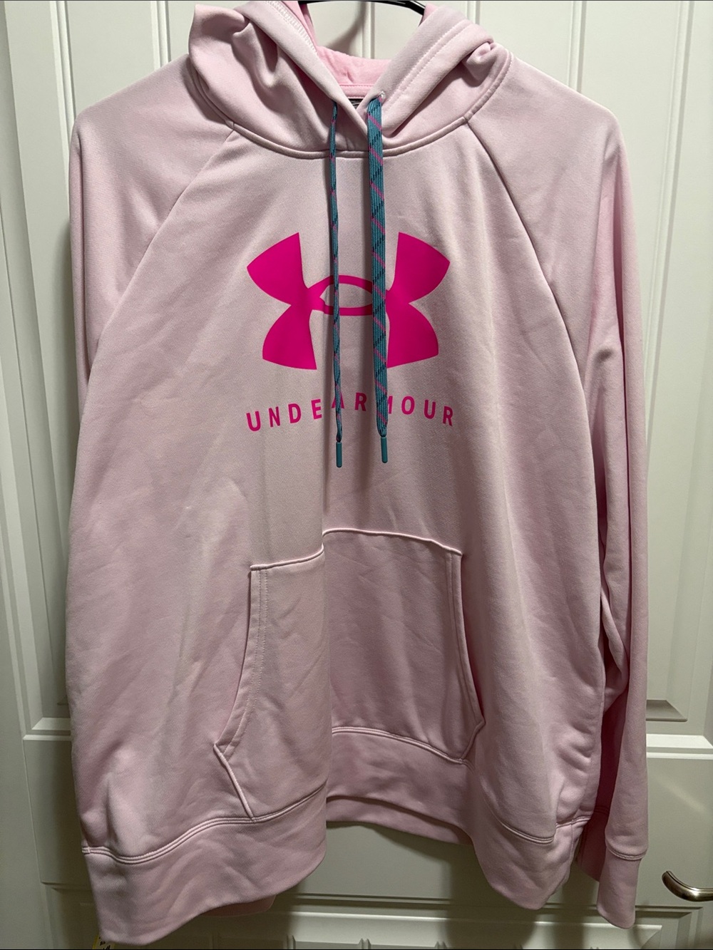 Under Armour Pink Big Logo Pullover Hoodie Women’s XXL Estimated